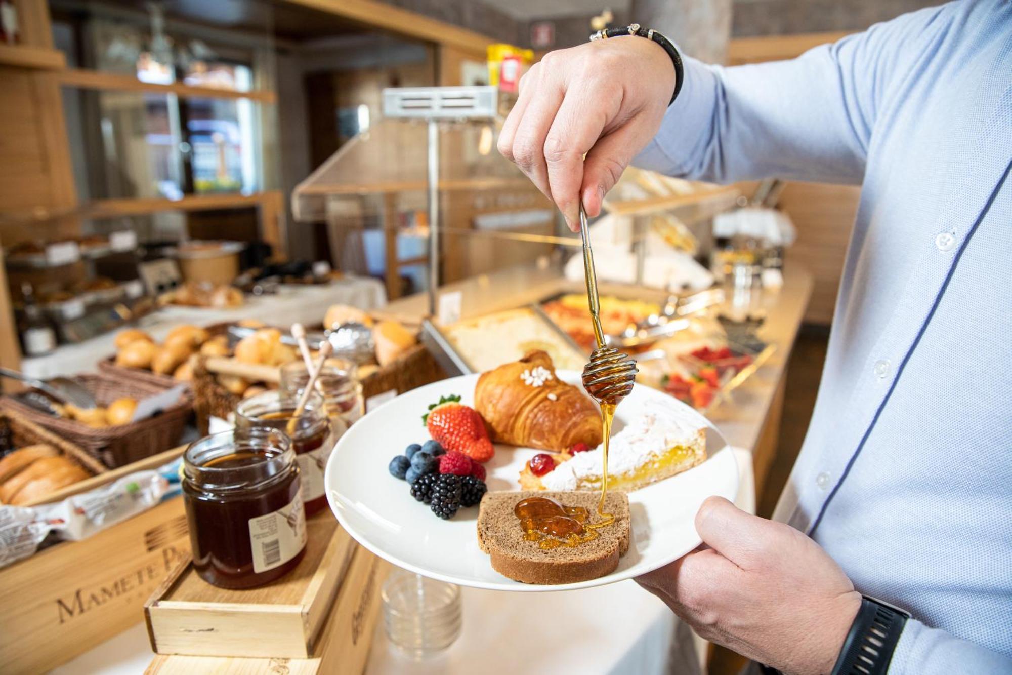 Mota Hotel Livigno Zewnętrze zdjęcie