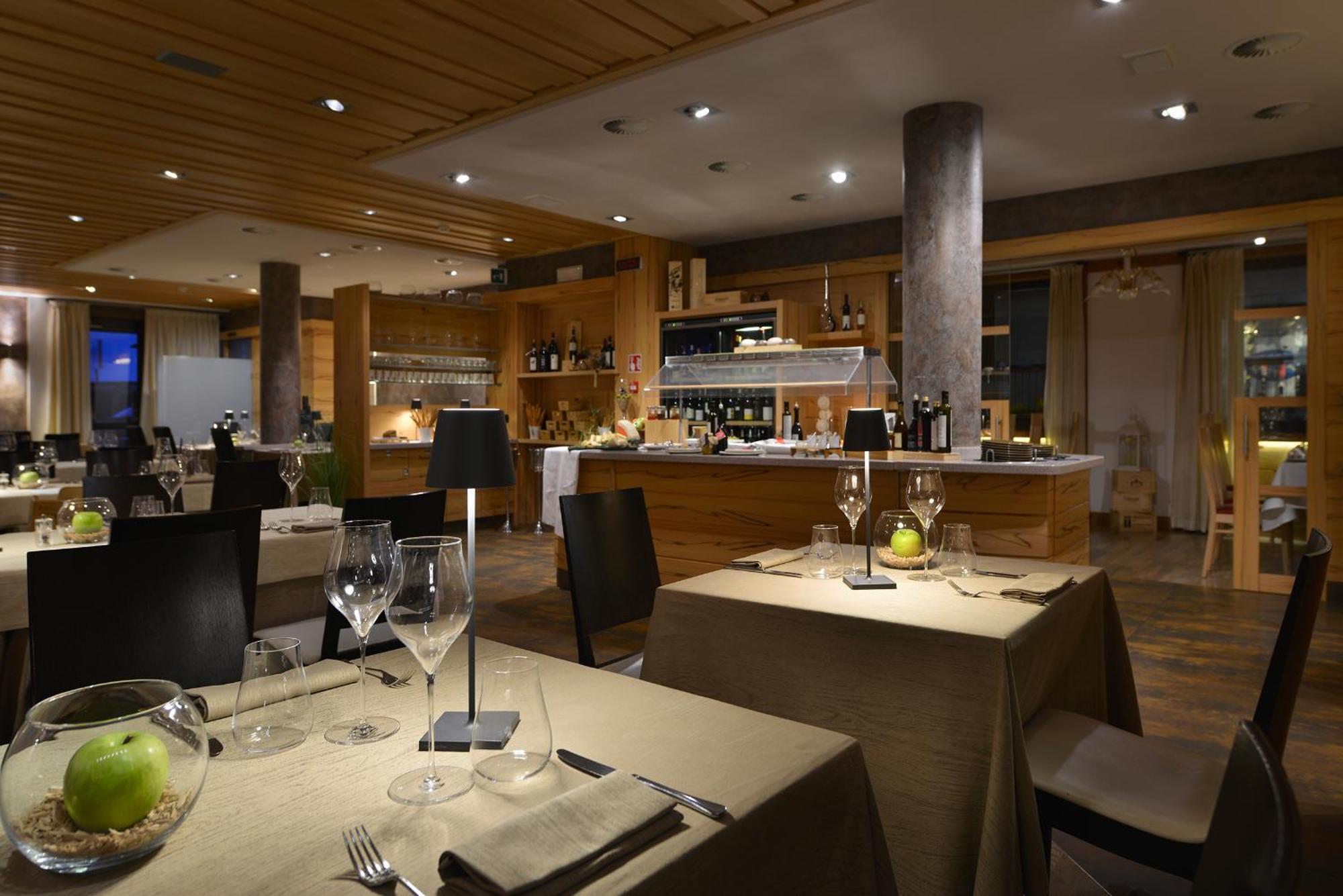 Mota Hotel Livigno Zewnętrze zdjęcie